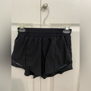 Lulu lemon black hotty hot shorts